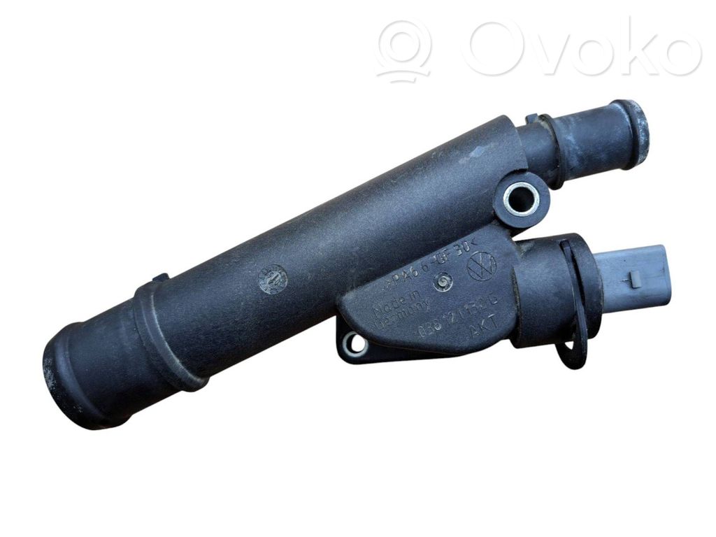 Volkswagen Golf V Thermostat housing 