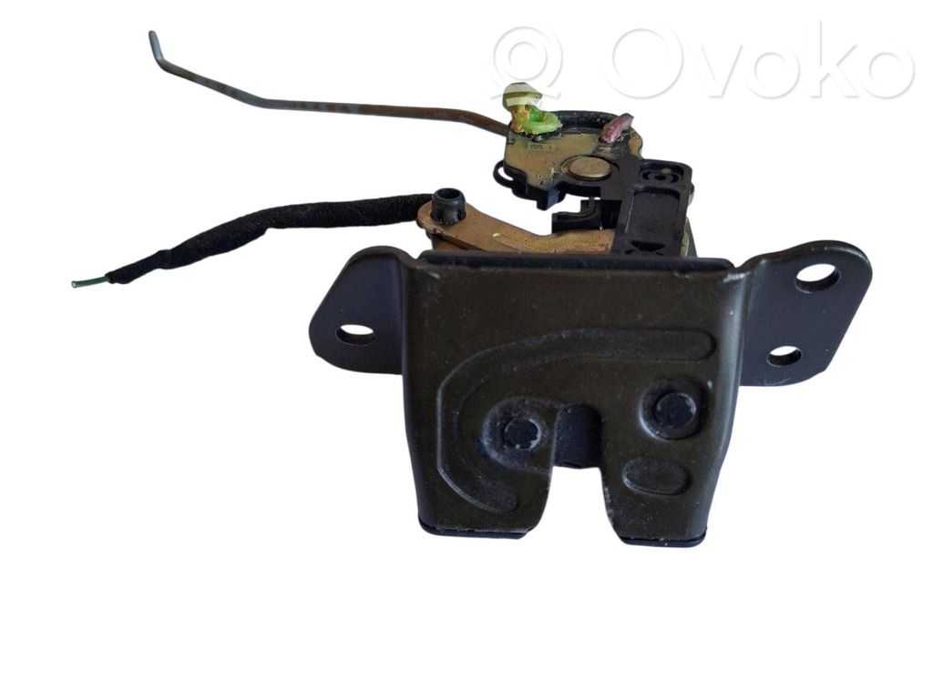 Tailgate/trunk/boot lock/catch/latch