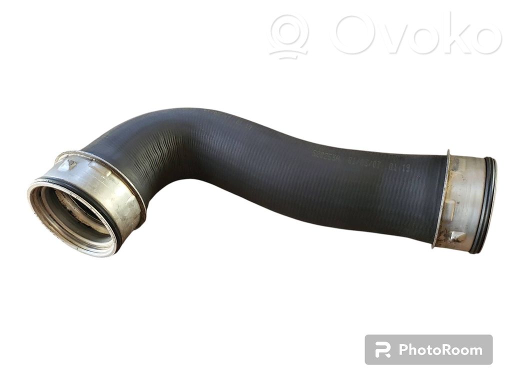 Skoda Octavia Mk2 (1Z) Intercooler hose/pipe 