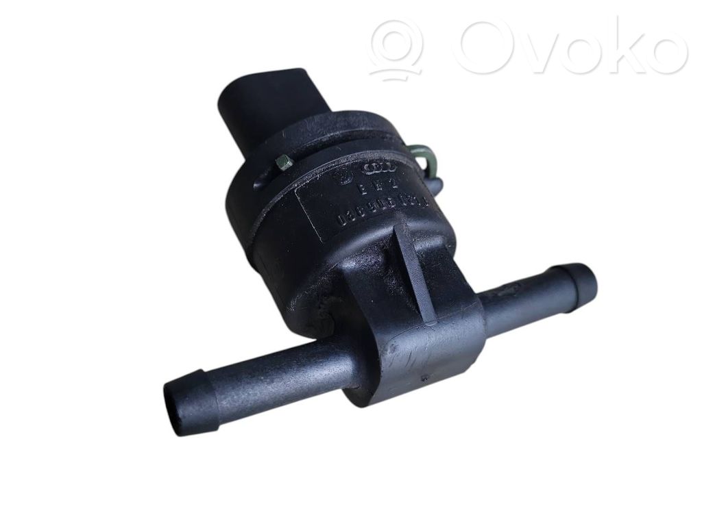 Volkswagen PASSAT B6 Sensor de temperatura del combustible 