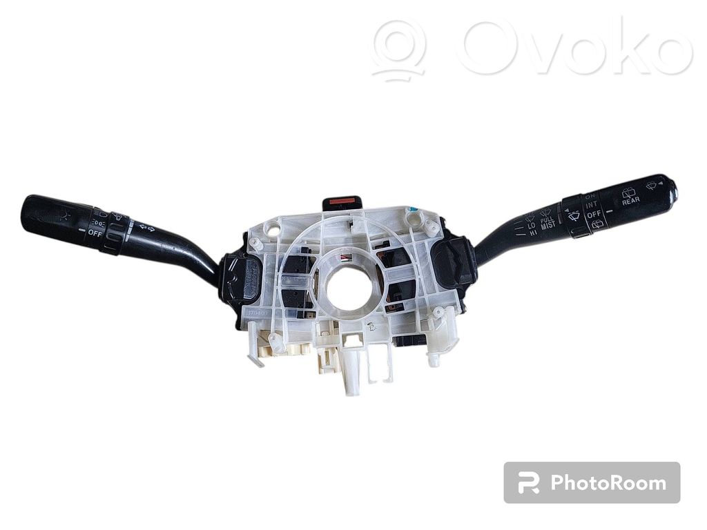 Subaru Forester SG Commodo, commande essuie-glace/phare 