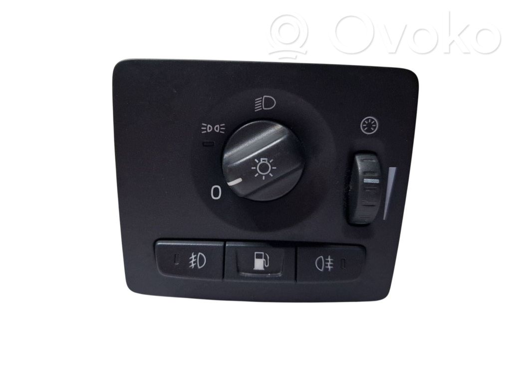 Light switch   30739299,19206