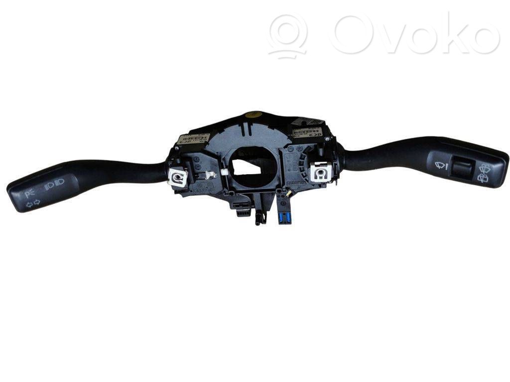 Audi A3 S3 8P Commodo, commande essuie-glace/phare 