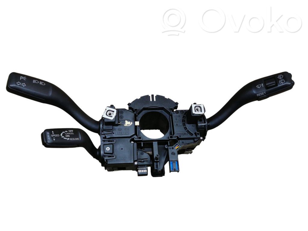 Audi A3 S3 8P Wiper turn signal indicator stalk/switch 