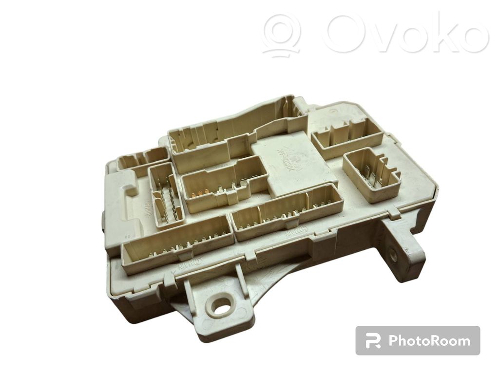 KIA Ceed Fuse module 