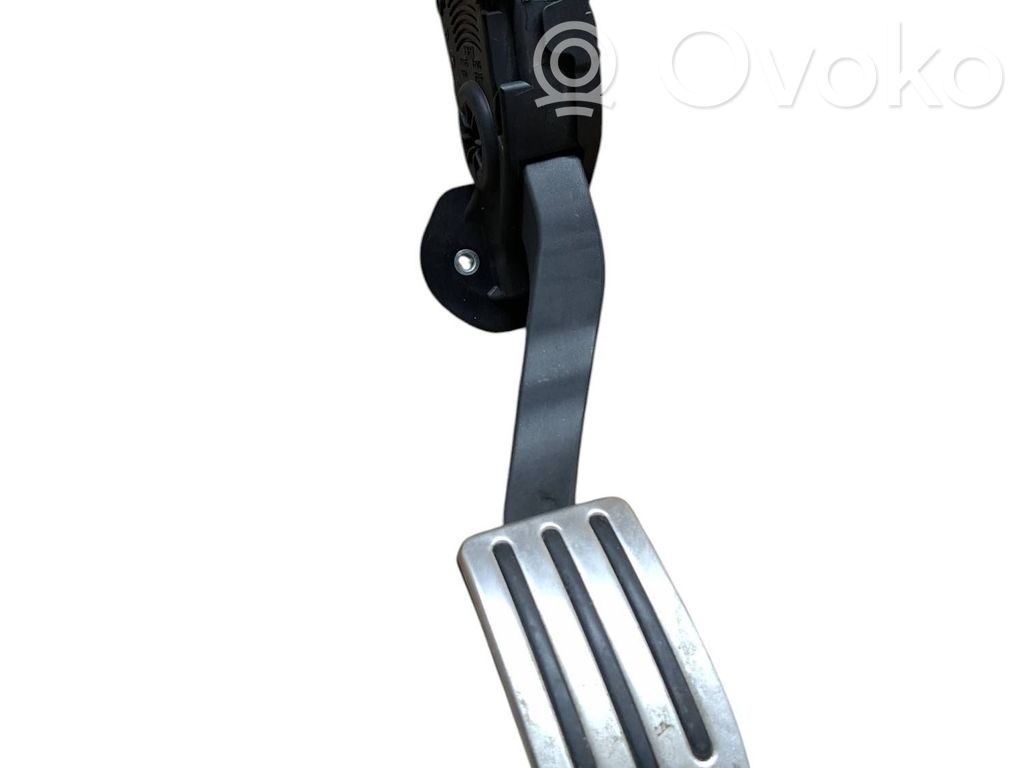 Tesla Model S Gaspedal 
