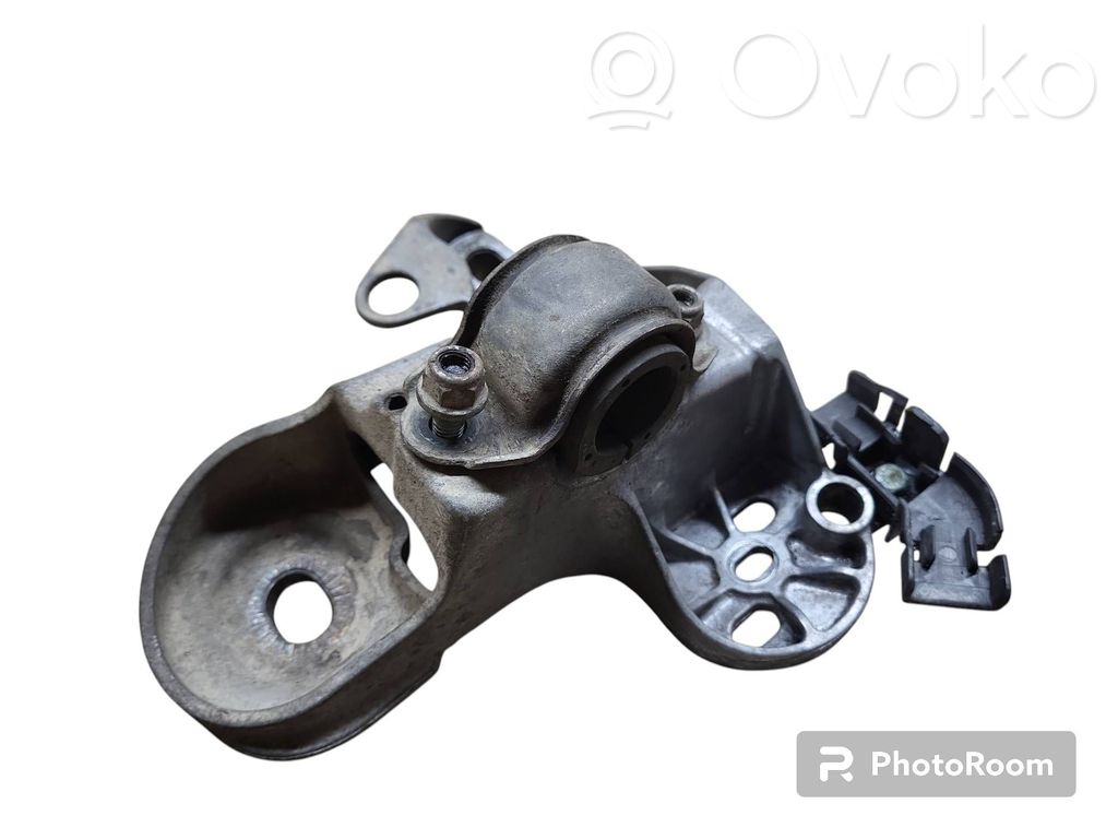 Audi A6 S6 C5 4B Engine mounting bracket 