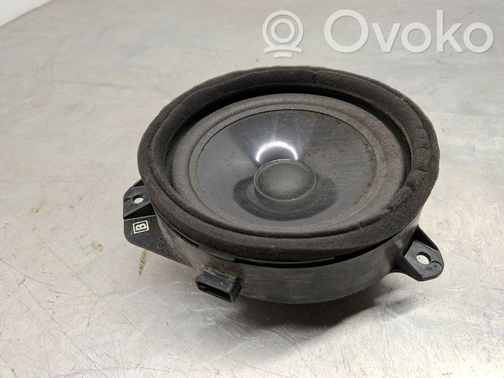 Subaru Forester SH Altavoz de la puerta delantera 