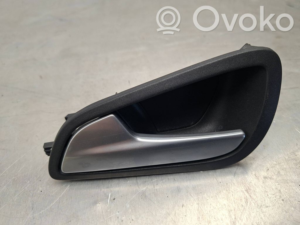 Ford Focus Manecilla interna puerta trasera 