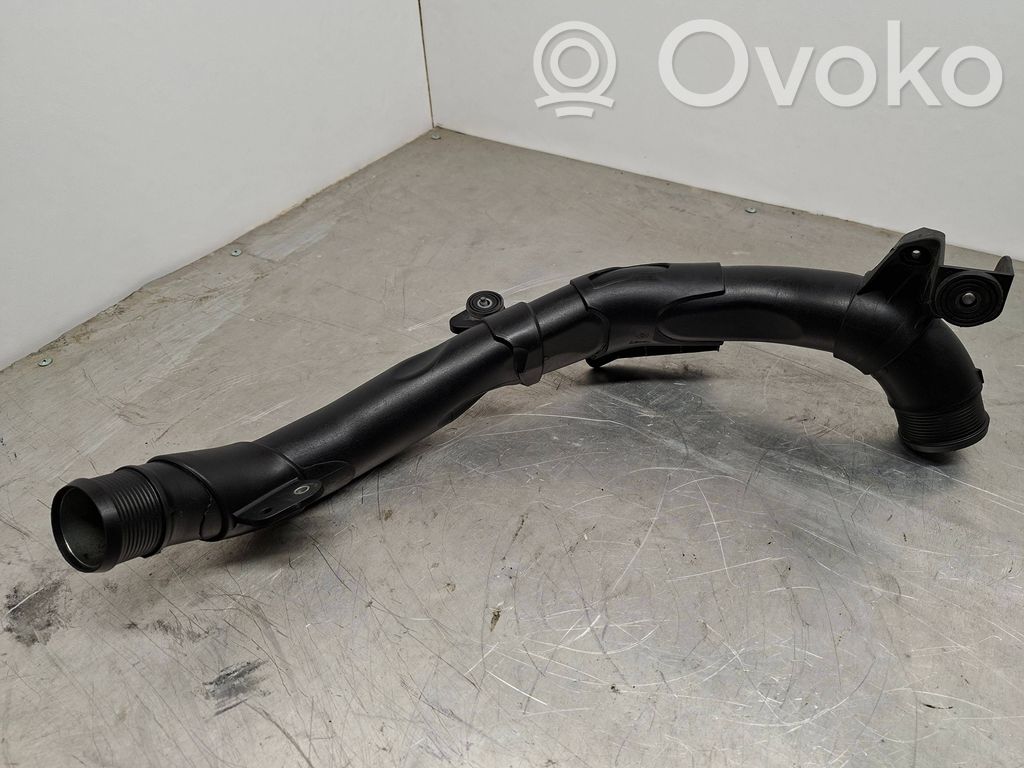 Volkswagen Golf VI Intercooler hose/pipe 