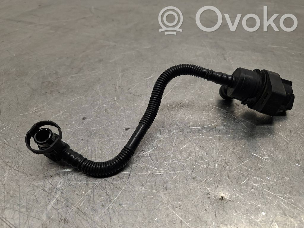 BMW 1 E81 E87 Solenoidinis vožtuvas 