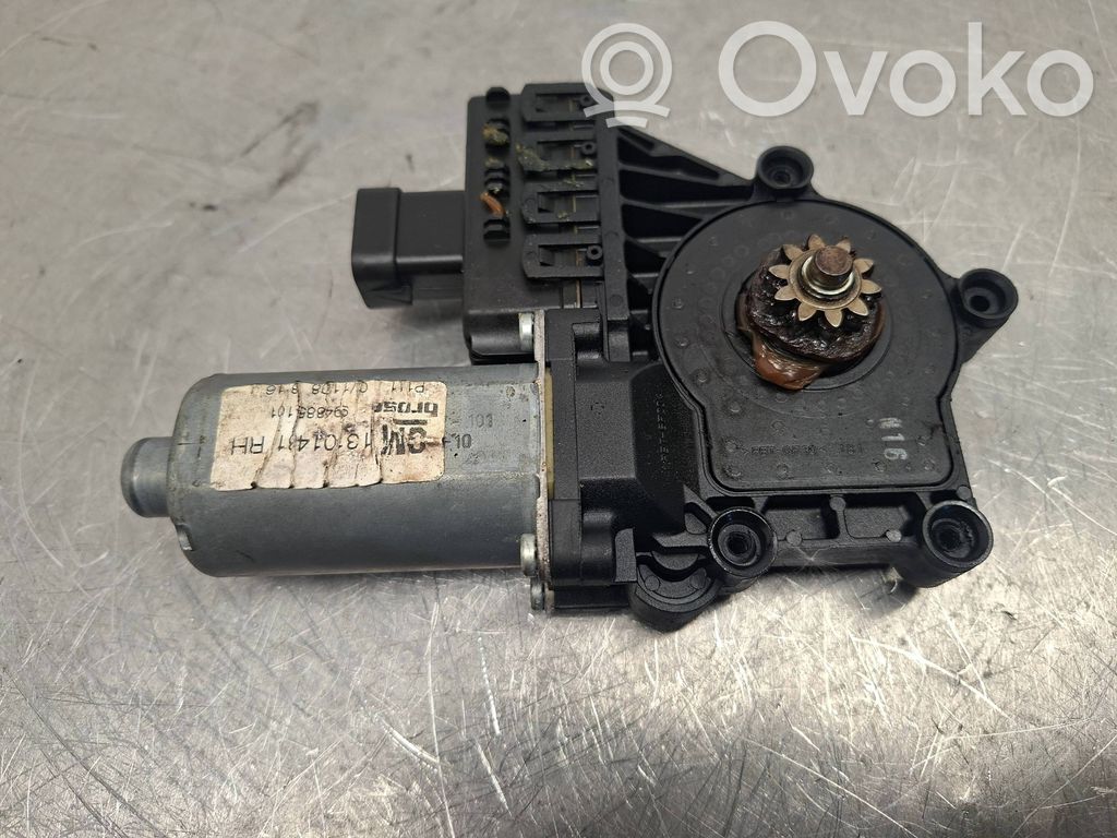 Opel Astra H Silnik regulatora szyby drzwi przednich 