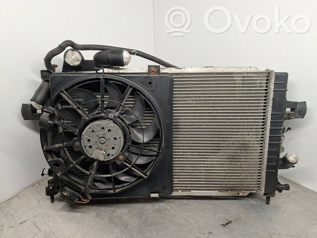 Opel Astra H Set radiatoare 