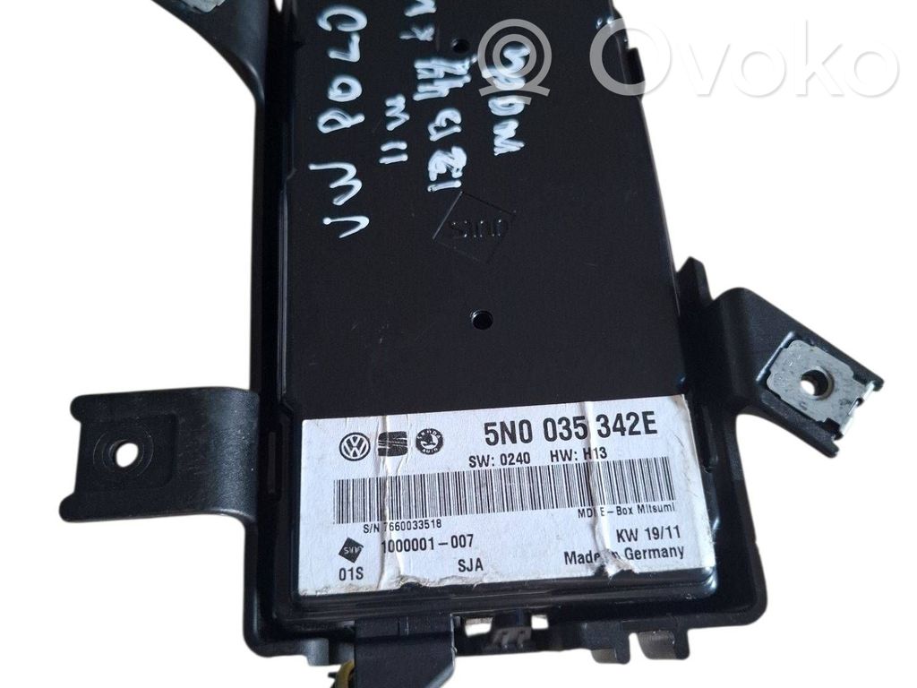 Volkswagen Polo V 6R Unidad central de control multimedia 