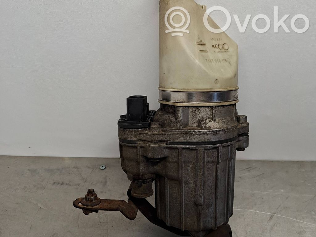 Opel Astra H Ohjaustehostimen pumppu 
