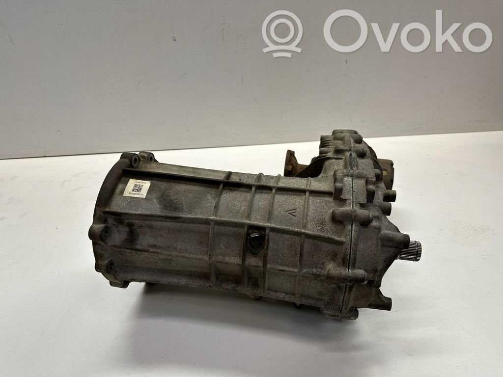 Volkswagen Touareg II Carcasa de la caja de transferencia 