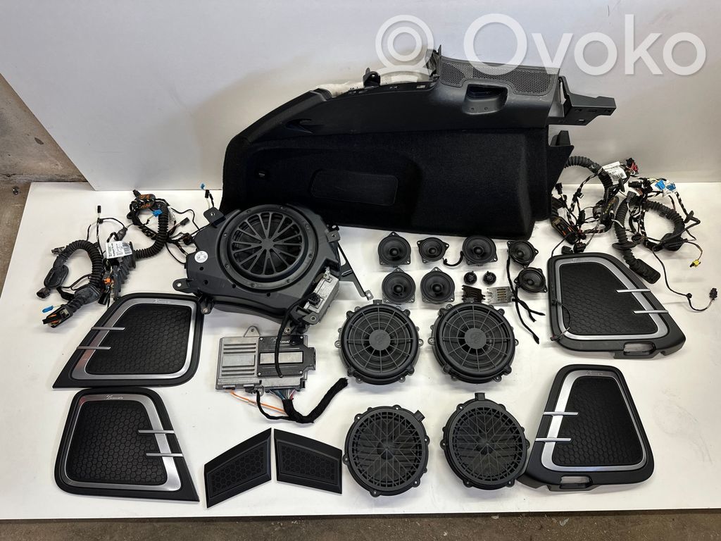 Porsche Cayenne (92A) Kit del sistema de audio 