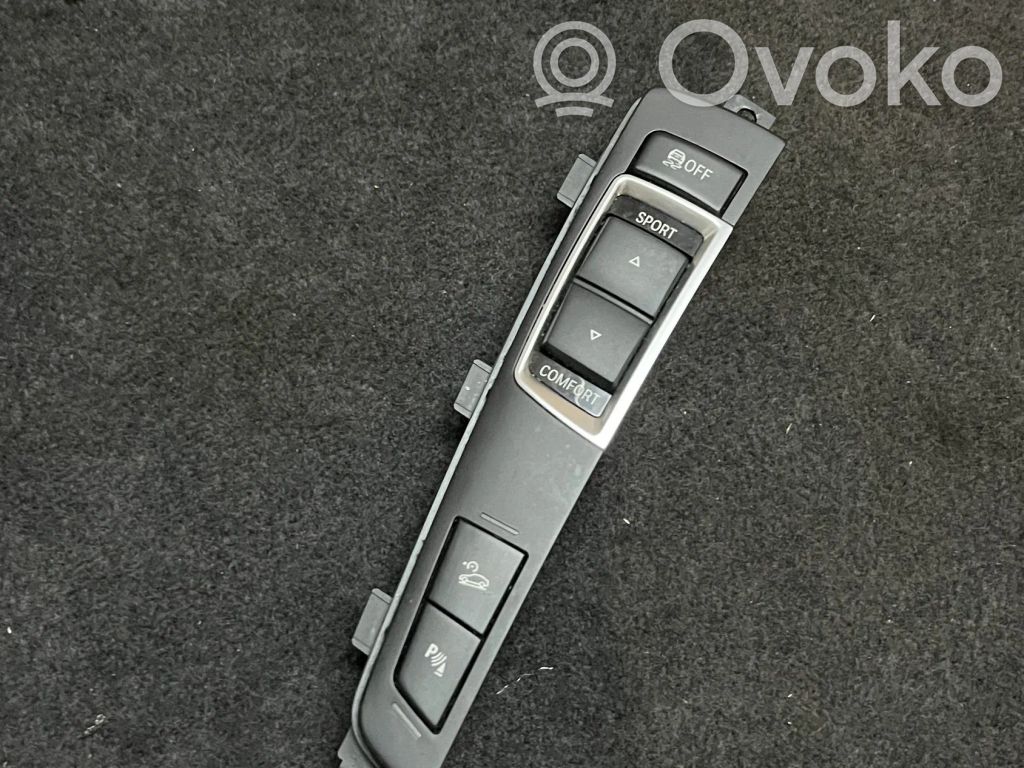 Zestaw przełączników i przycisków   61319202948,9202948,6131920294802