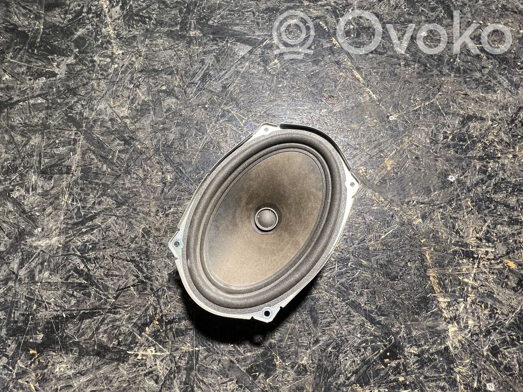 Mini One - Cooper Coupe R56 Altavoz de la puerta trasera 