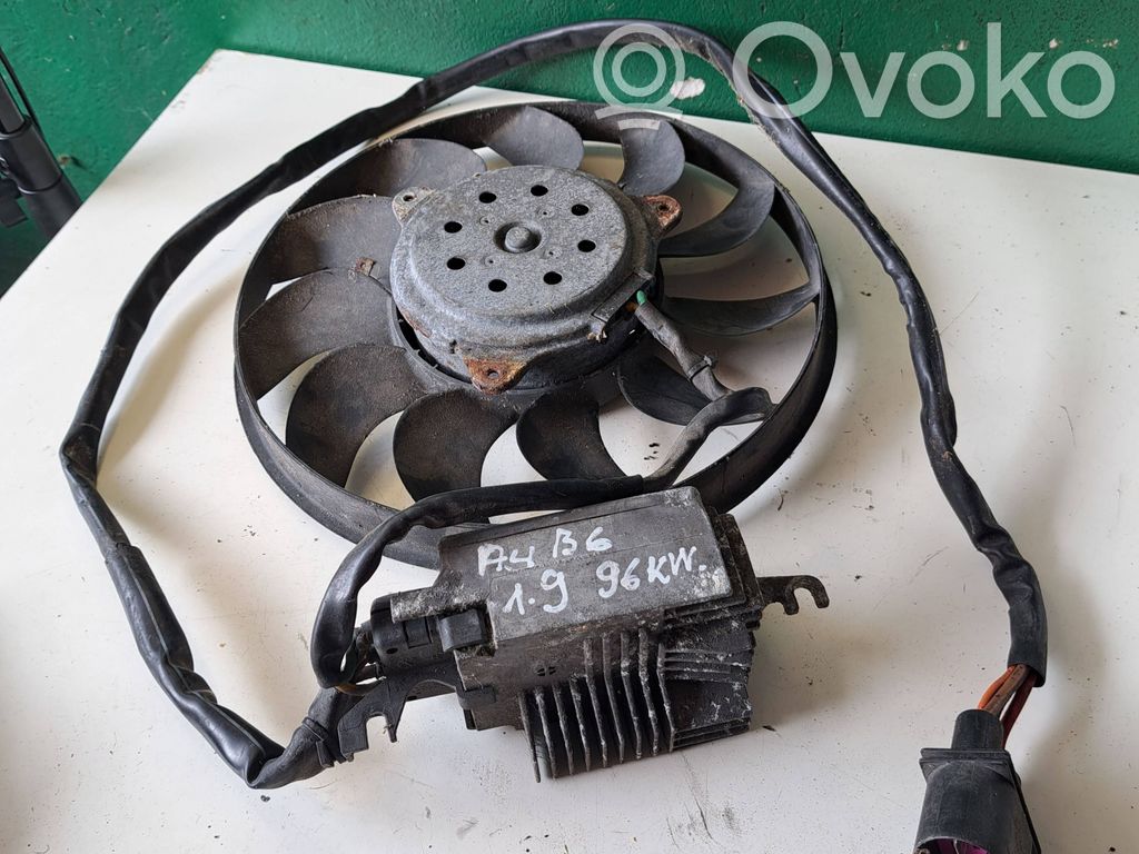 Audi A4 S4 B6 8E 8H Osłona wentylatora chłodnicy 