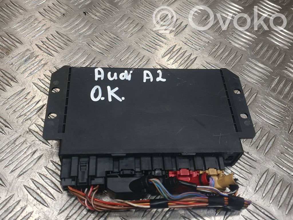 Audi A2 Komforto modulis 