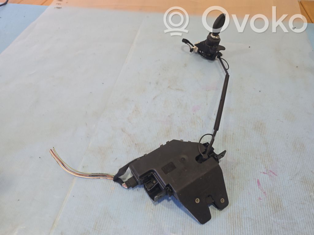 Tailgate/trunk/boot lock/catch/latch   8196401,00025