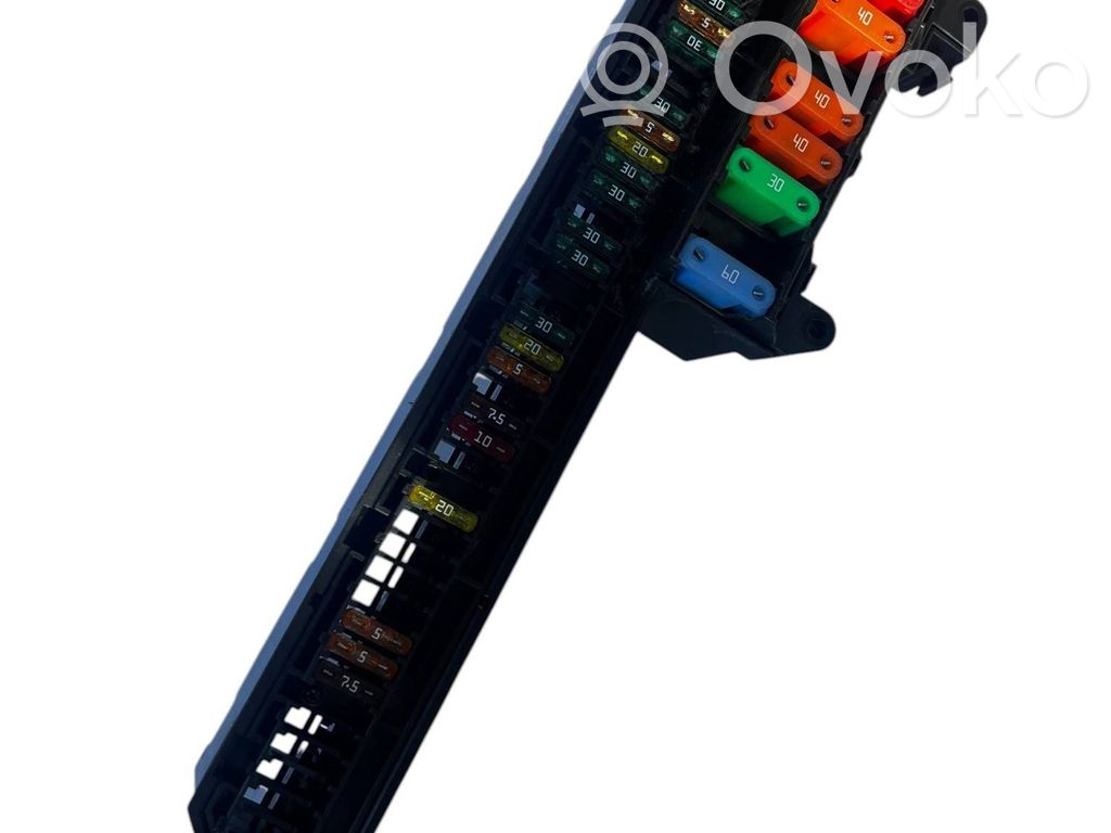 Fuse module   6957330