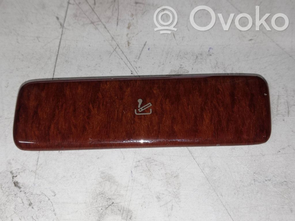 Volkswagen Phaeton Center console decorative trim 