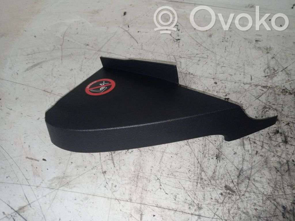 Panelės apdailos skydas (šoninis)   4M51A044C60
