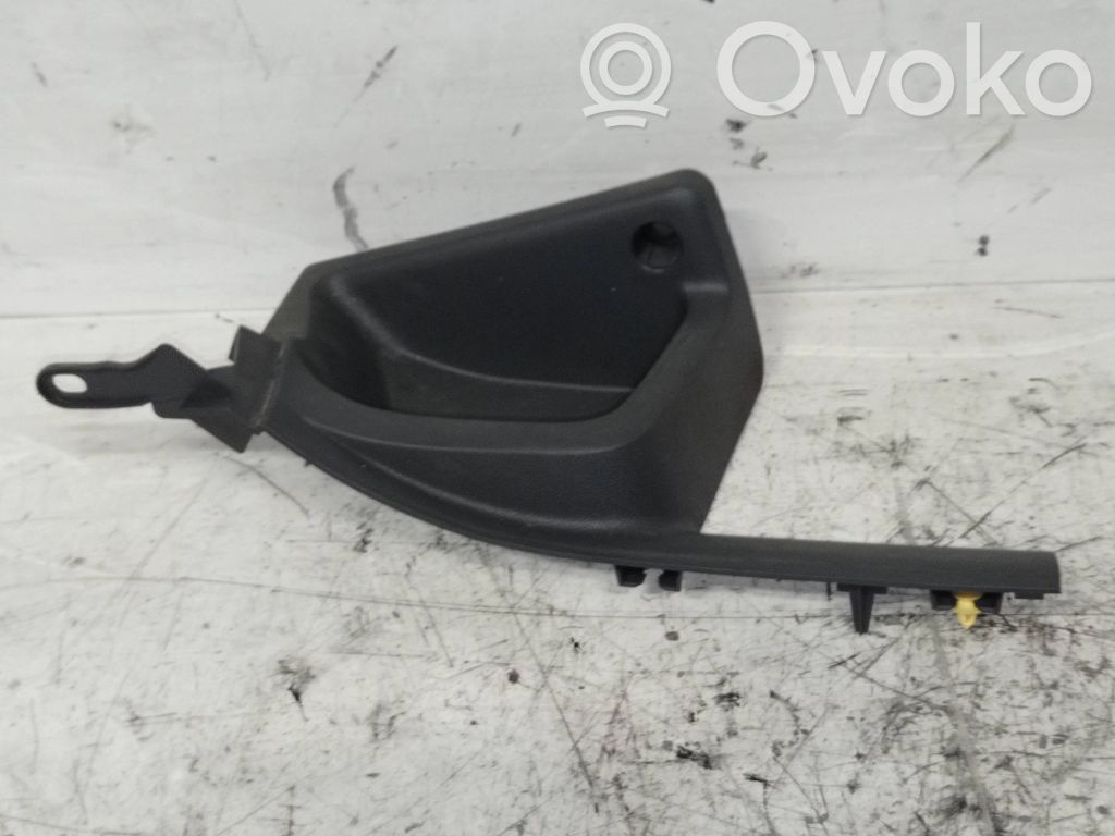 Ford Focus Moldura protectora del borde trasero 