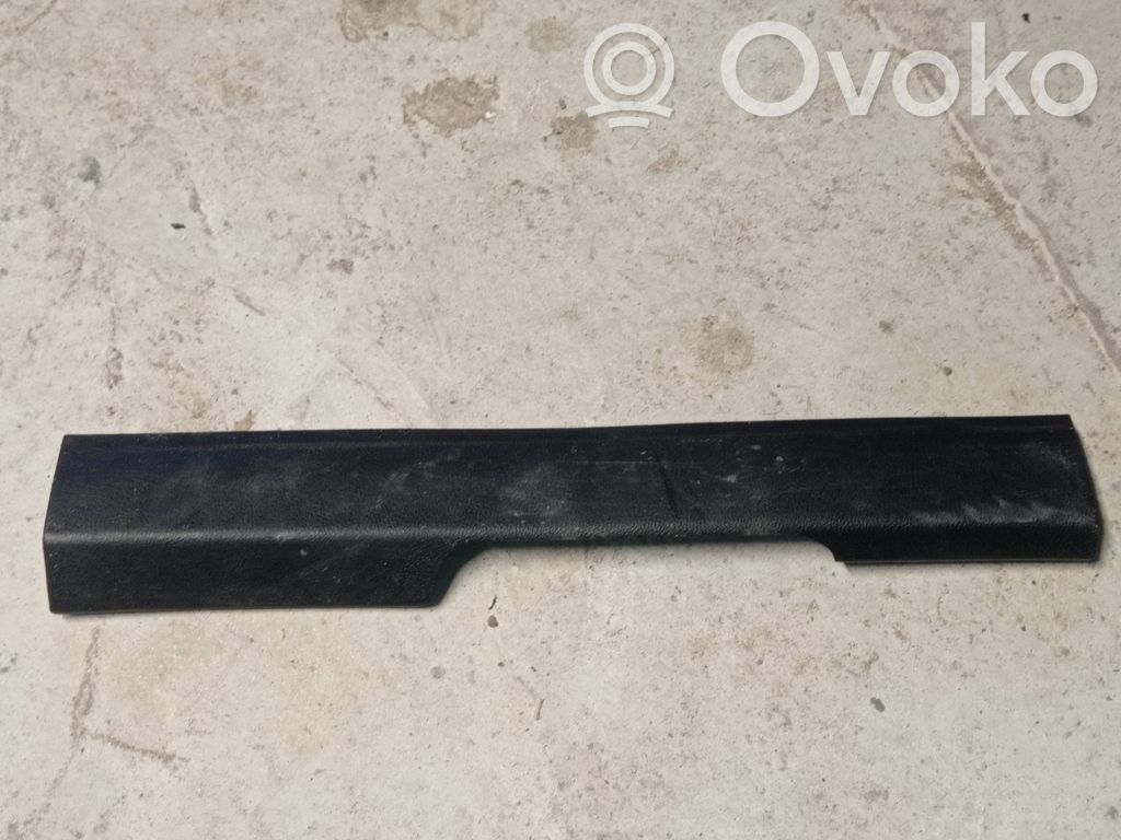 Ford Mondeo MK IV Moldura protectora del borde delantero 