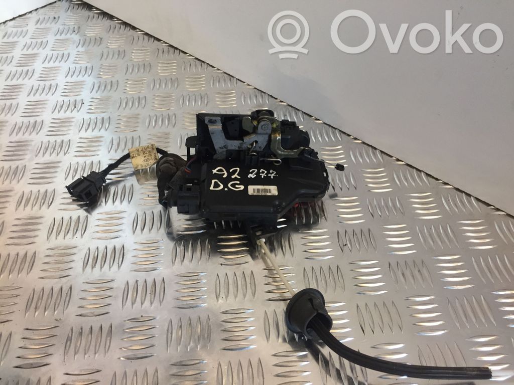 Audi A2 Galinių durų spyna 