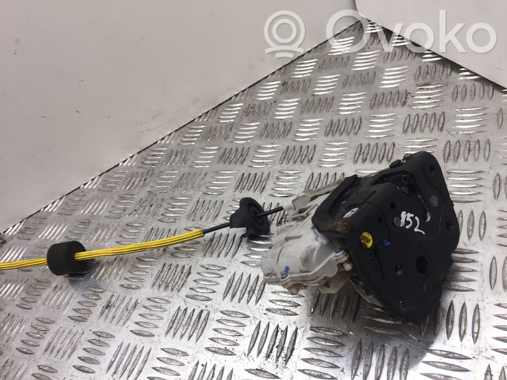 Audi A6 S6 C6 4F Rear door lock 