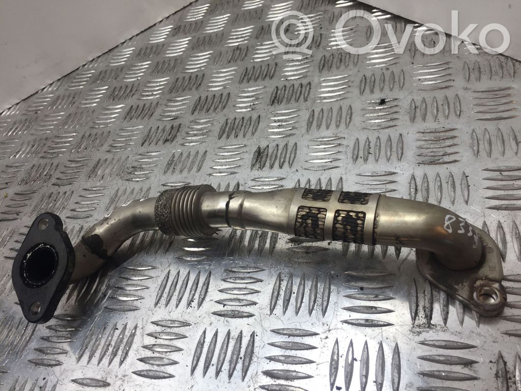 Volkswagen PASSAT B6 EGR valve line/pipe/hose 