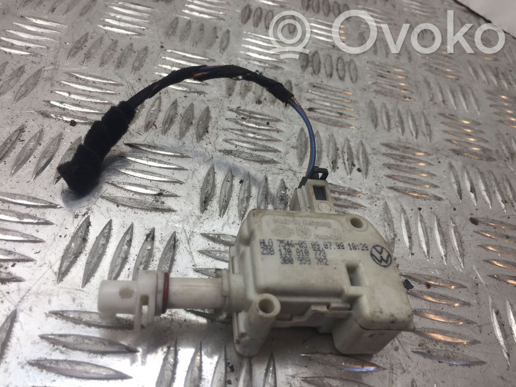 Volkswagen Golf IV Tapa sellante del depósito de combustible 
