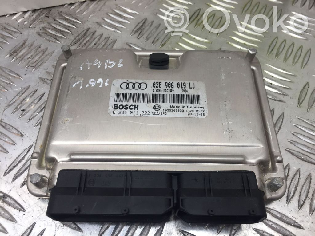 Audi A4 S4 B6 8E 8H Sterownik / Moduł ECU 