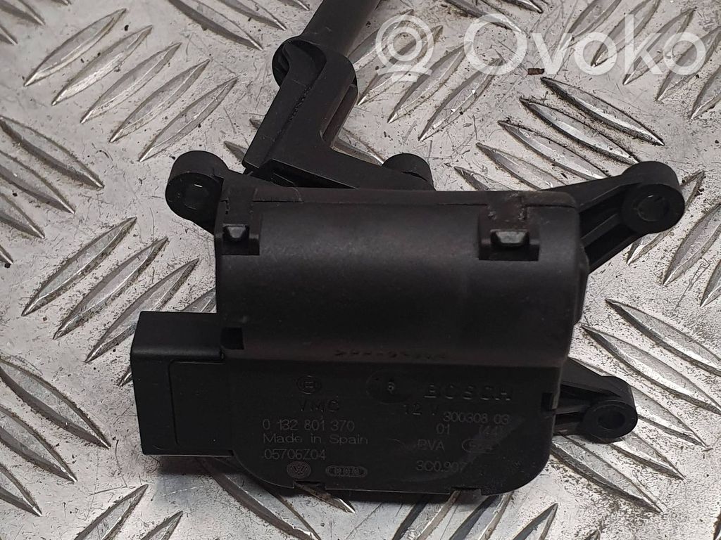 Volkswagen PASSAT B6 Stellmotor Heizung Klima 