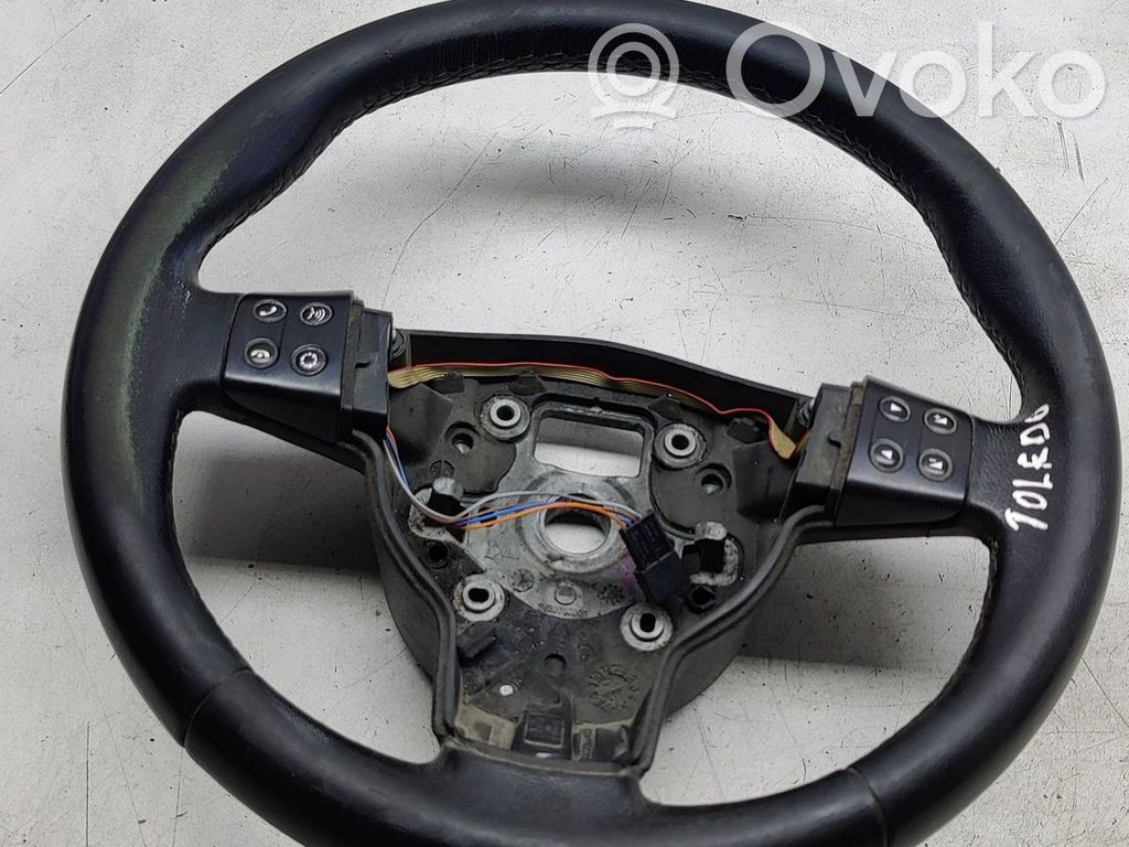 Seat Toledo III (5P) Volante 