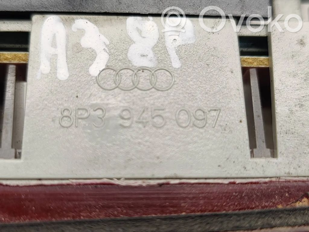 Audi A3 S3 8P Third/center stoplight 