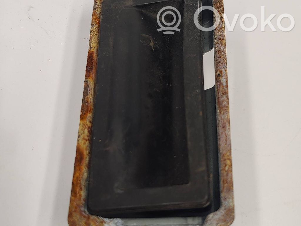 Uchwyt / Rączka zewnętrzna otwierania klapy tylnej / bagażnika   3C9827229B