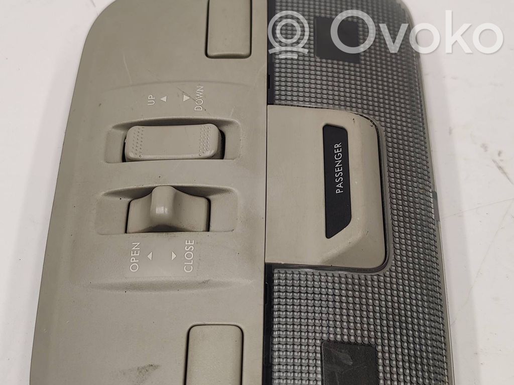 Subaru Legacy Luz del asiento delantero 