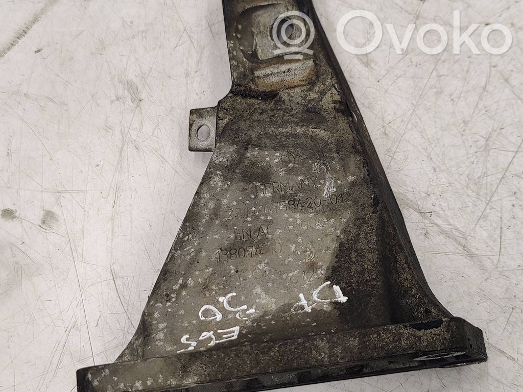 BMW 7 E65 E66 Engine mounting bracket 