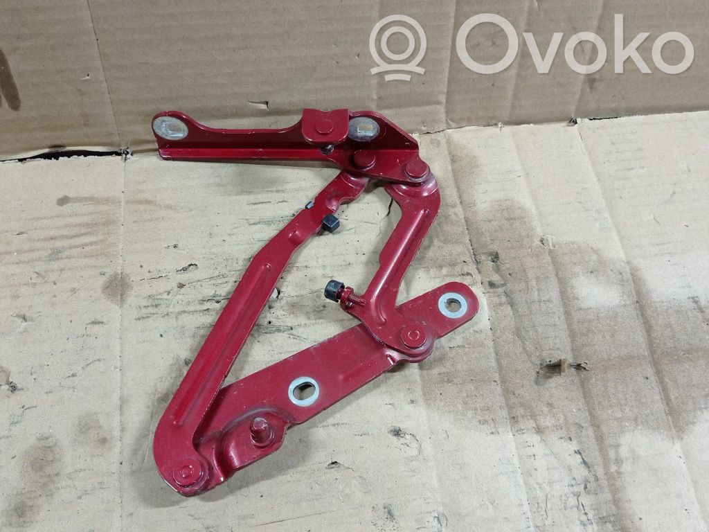 Chevrolet Camaro Tailgate/trunk/boot hinge 
