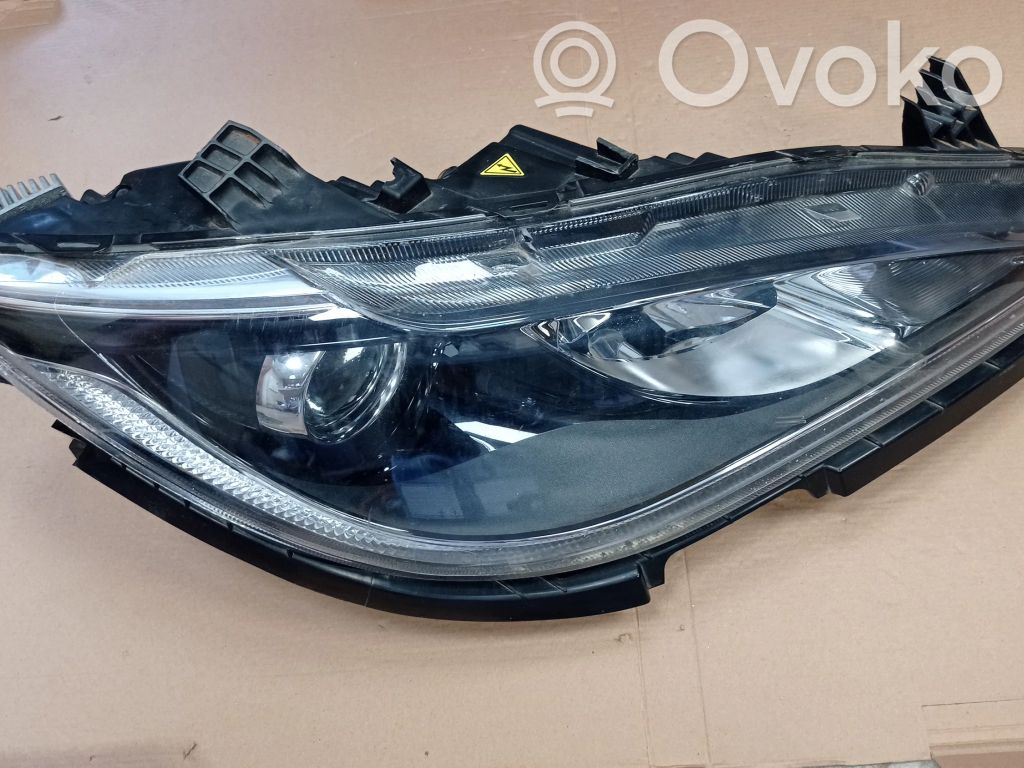 Chrysler Pacifica Headlight/headlamp 