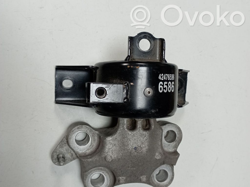 Buick Encore I Engine mount bracket 
