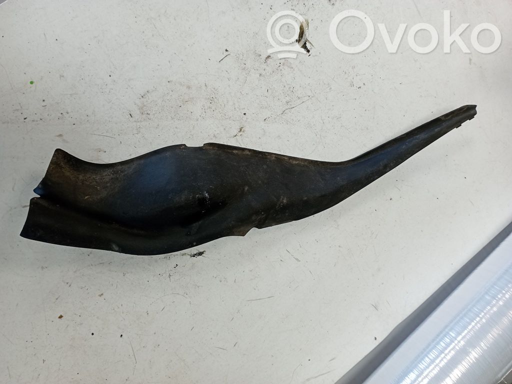 Chrysler Pacifica Windshield trim 