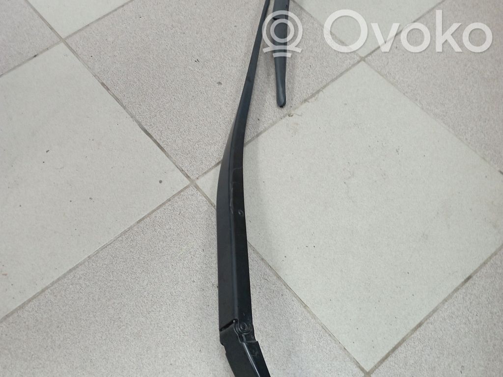 Chrysler Pacifica Windshield/front glass wiper blade 
