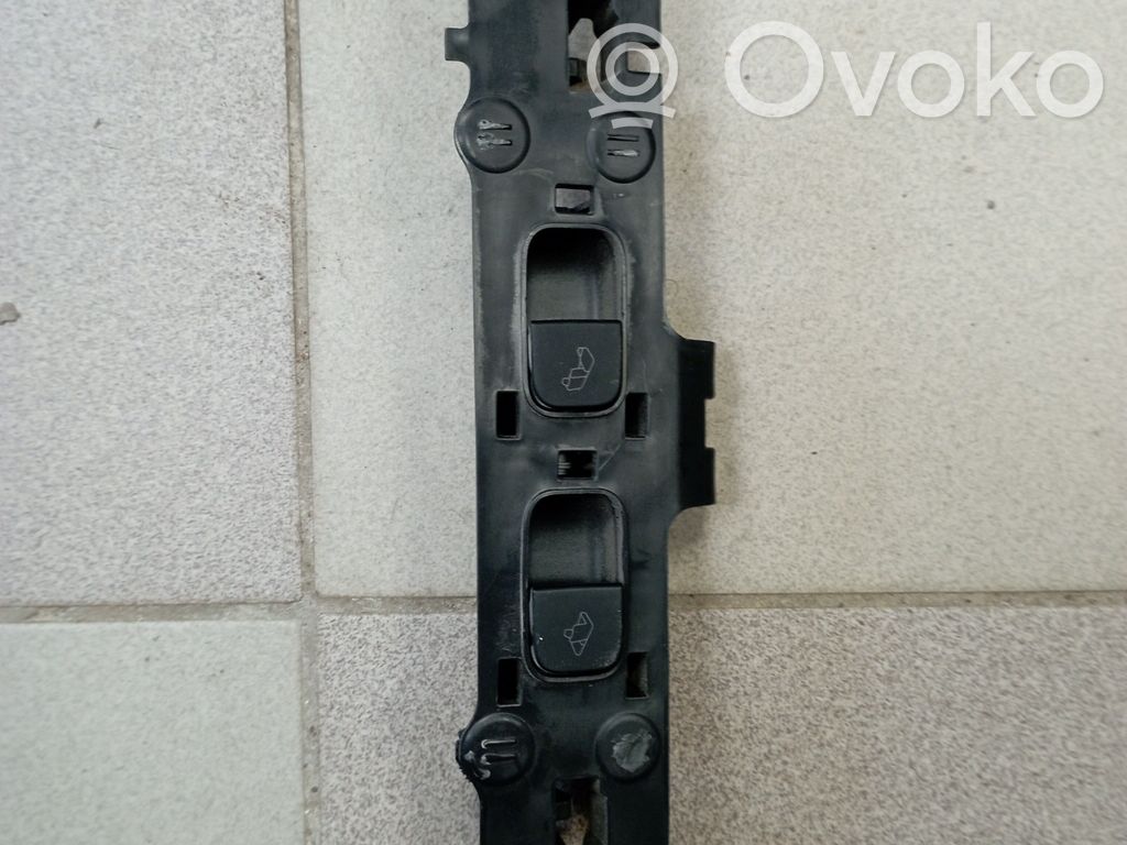 Commutateur de commande de siège   149328600B