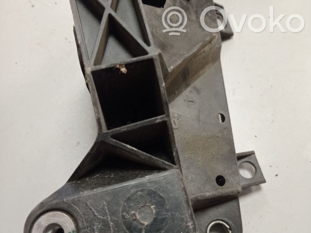Chrysler Pacifica Radiator support slam panel bracket 