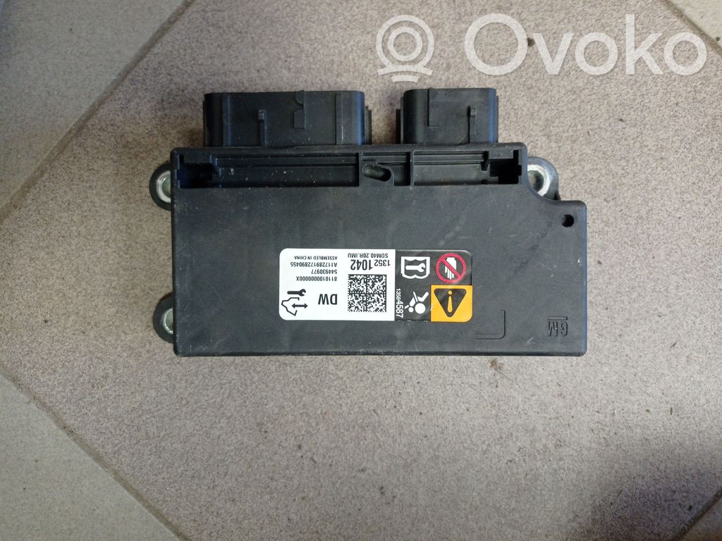 Buick Encore I Airbag control unit/module 
